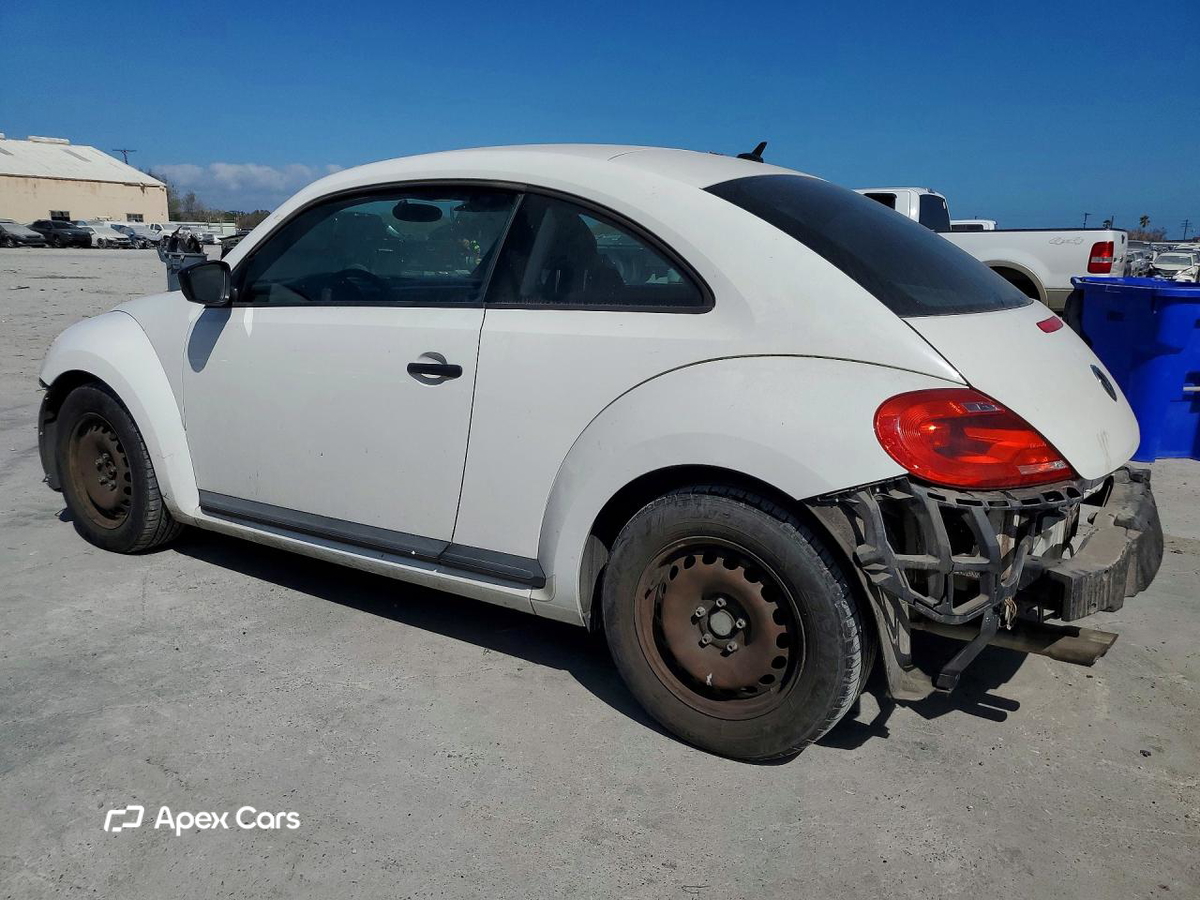 Volkswagen Beetle 2013