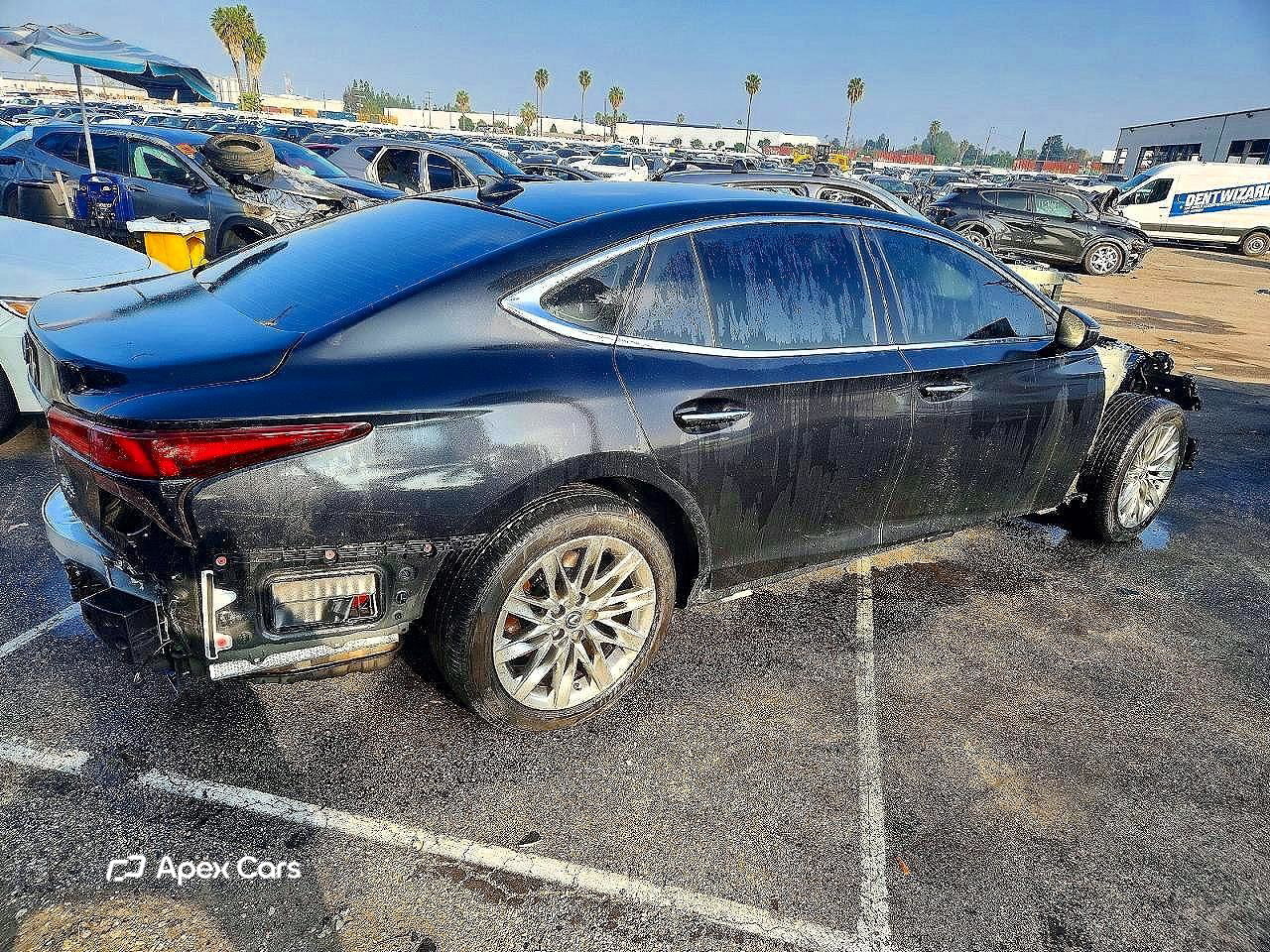 Lexus LS 2022
