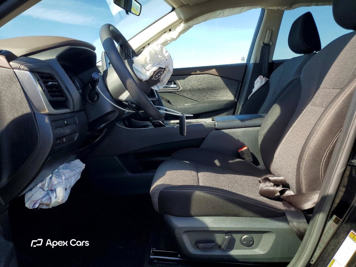 Nissan Rogue 2023