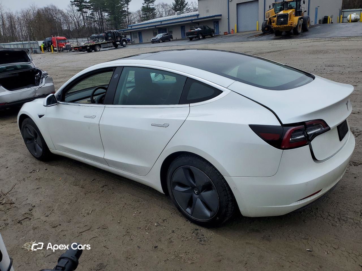Tesla Model 3 2020