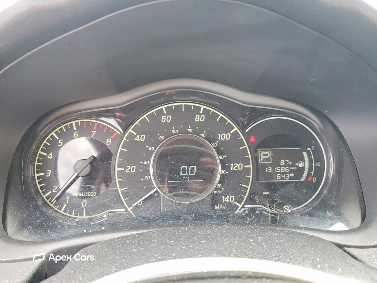 Nissan Versa 2015