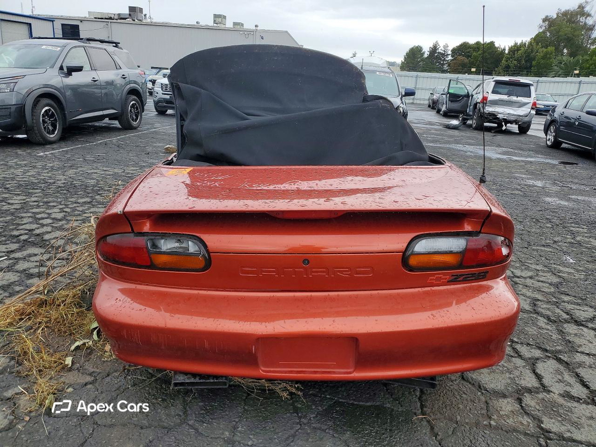 Chevrolet Camaro 2002