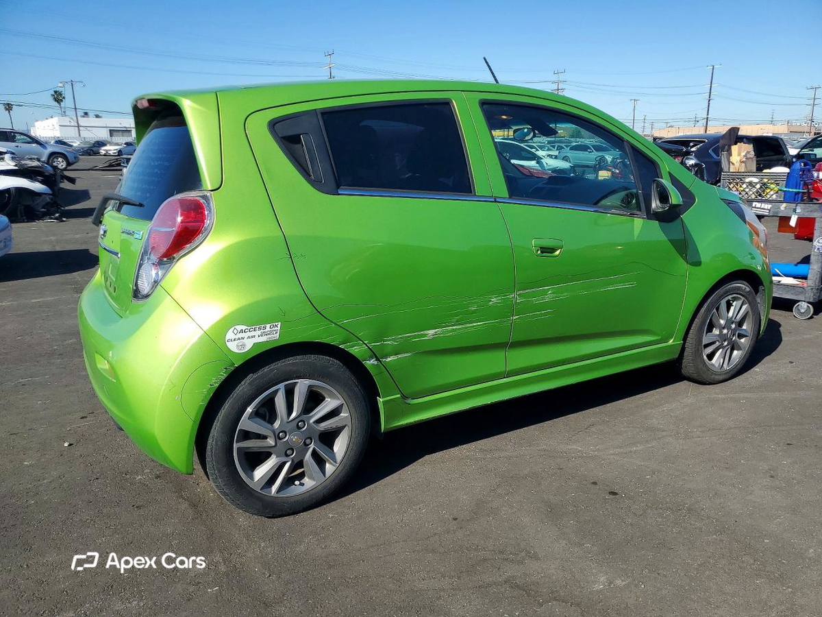 Chevrolet Spark 2015