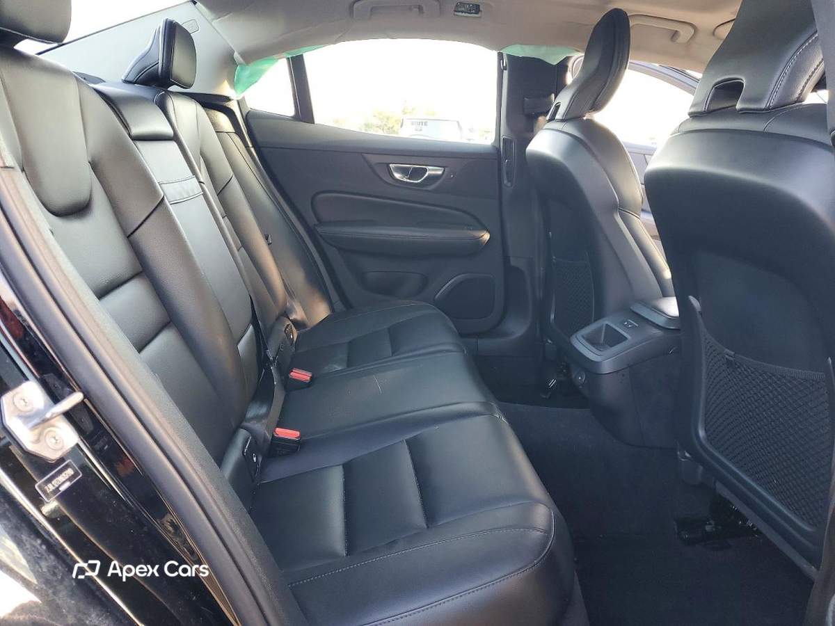 Volvo S60 2022