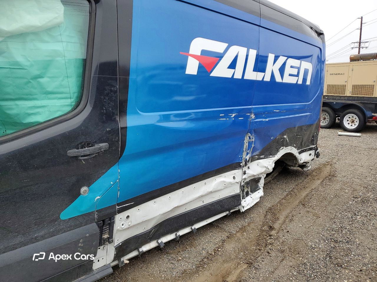 Ford Transit 2025