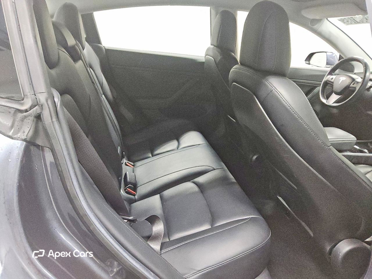 Tesla Model 3 2018