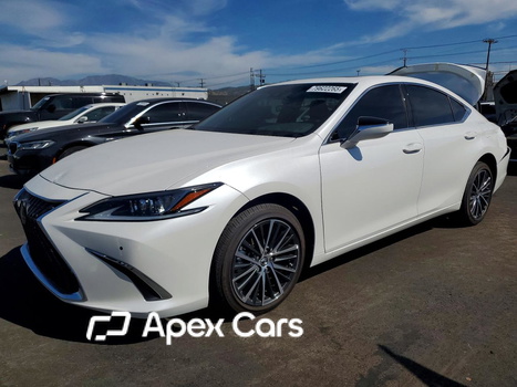 Lexus ES 2025 - Image 1 of 13
