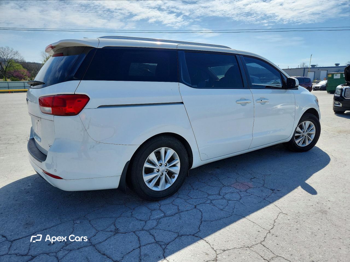 Kia Sedona 2016