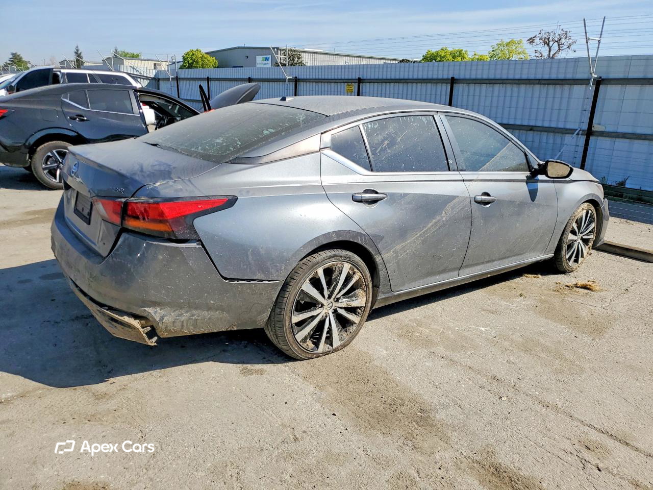 Nissan Altima 2020