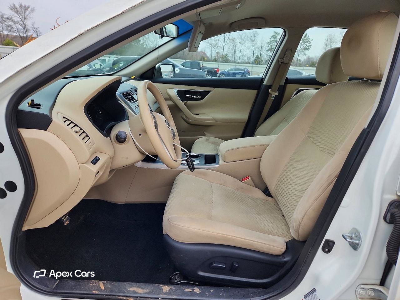Nissan Altima 2015