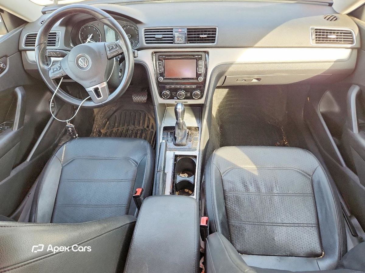 Volkswagen Passat 2012