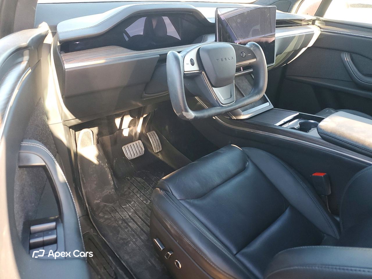 Tesla Model X 2023