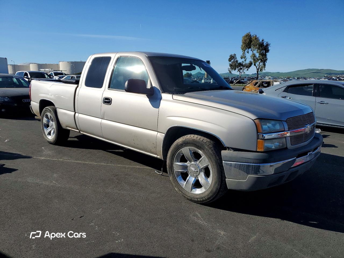 Chevrolet Silverado 2004