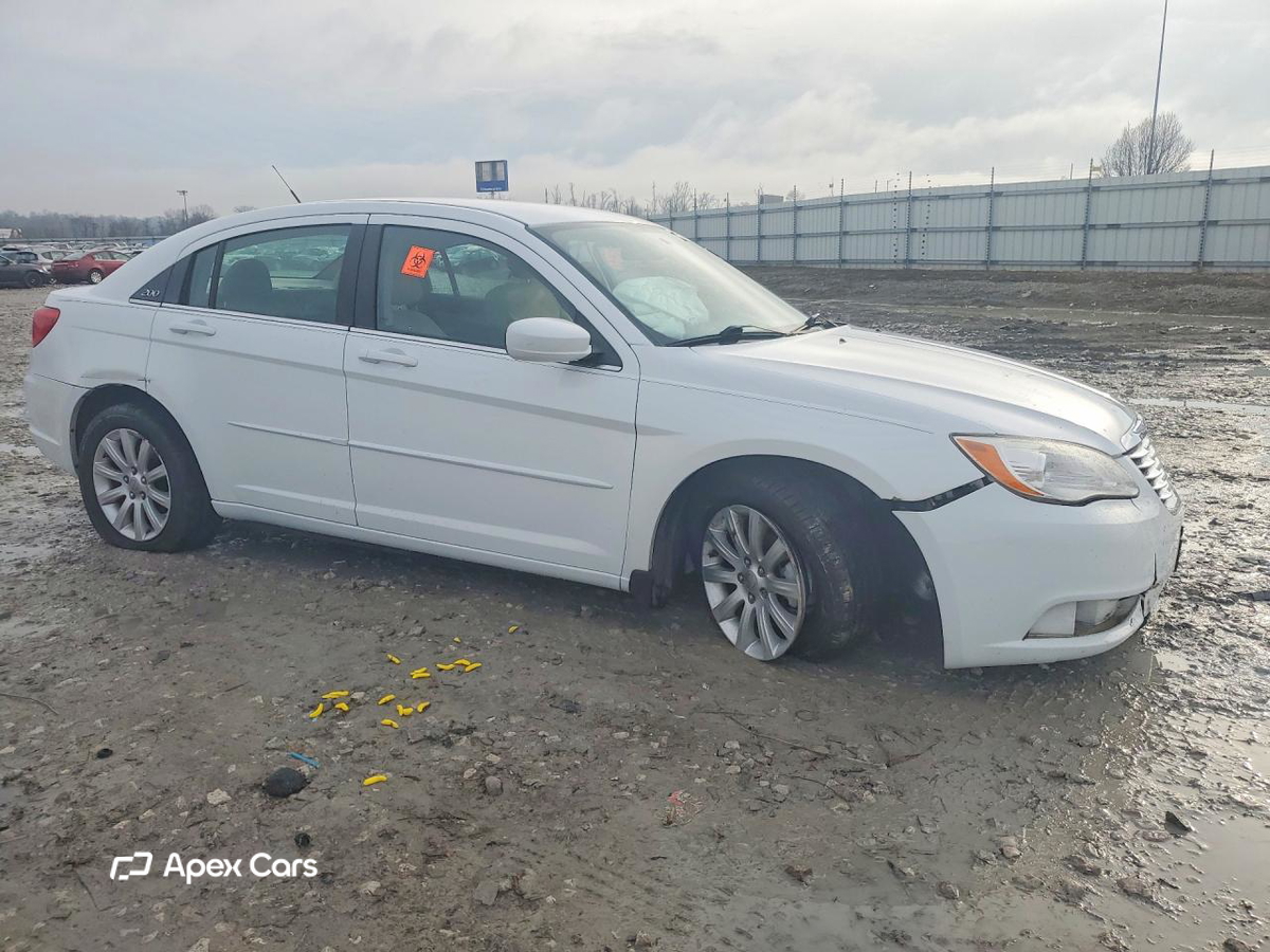 Chrysler 200 2013