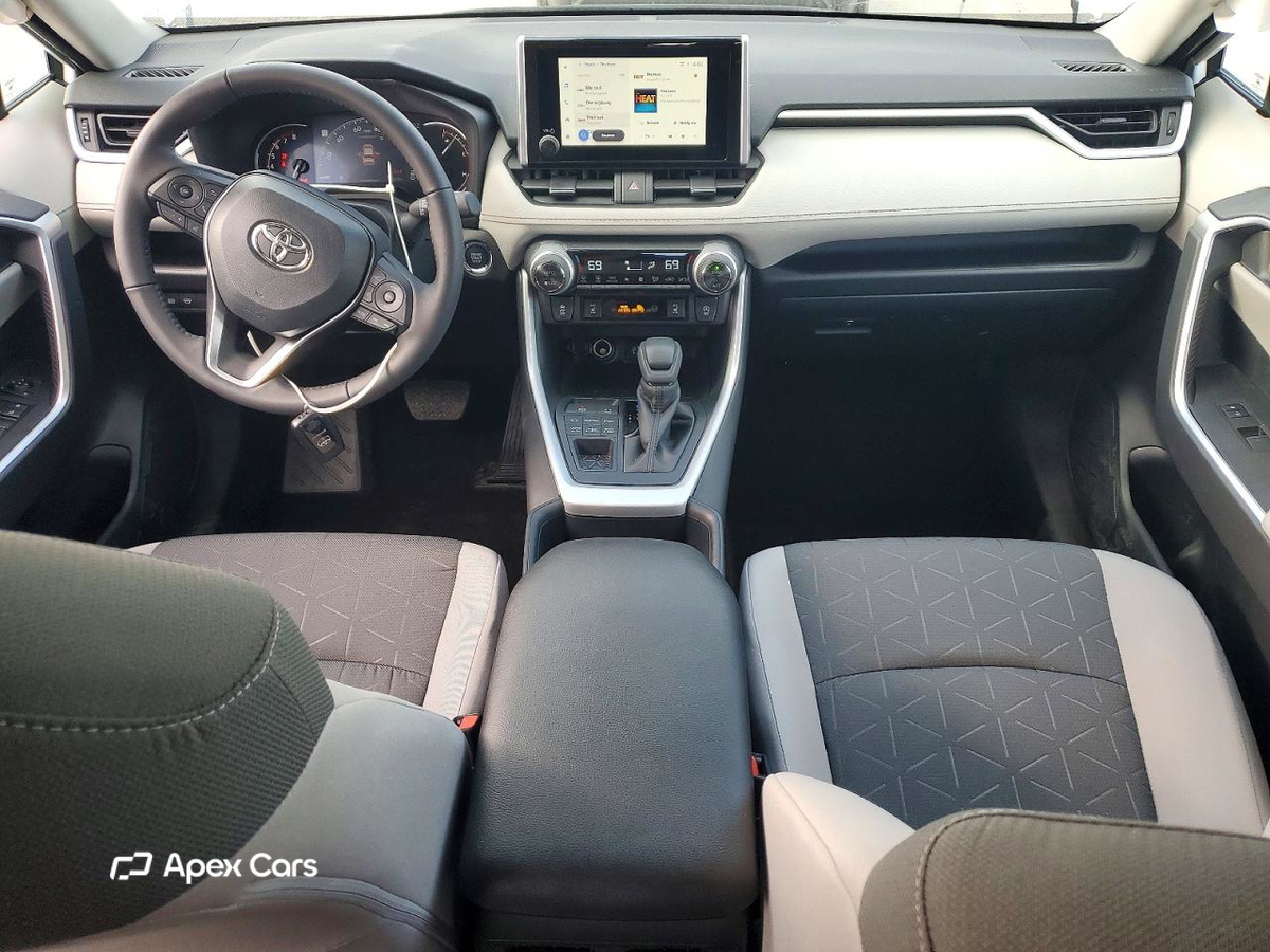 Toyota RAV 4 2025