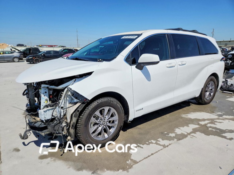 Toyota Sienna 2021 - Image 1 of 15
