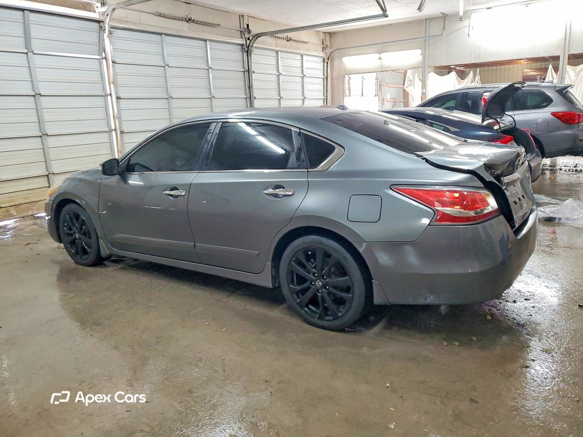 Nissan Altima 2014