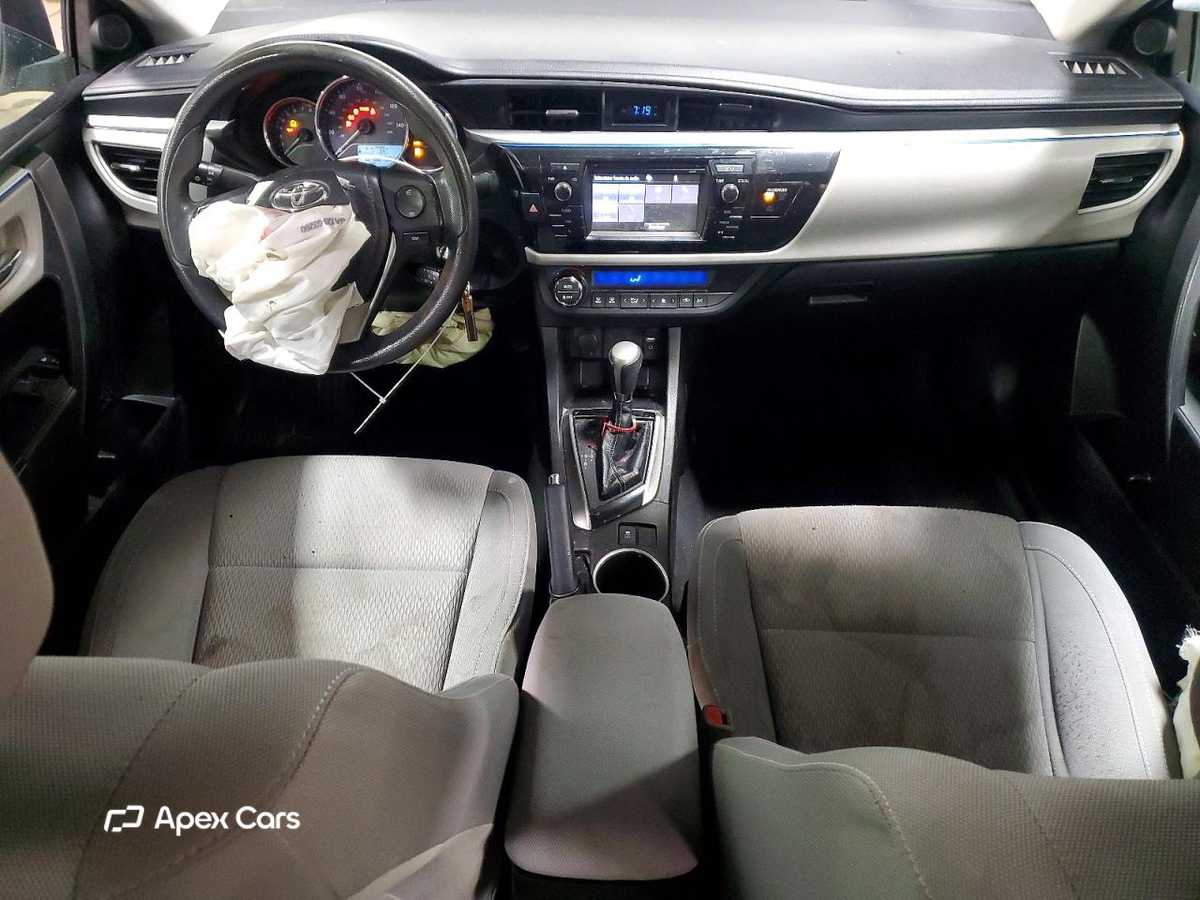 Toyota Corolla 2015