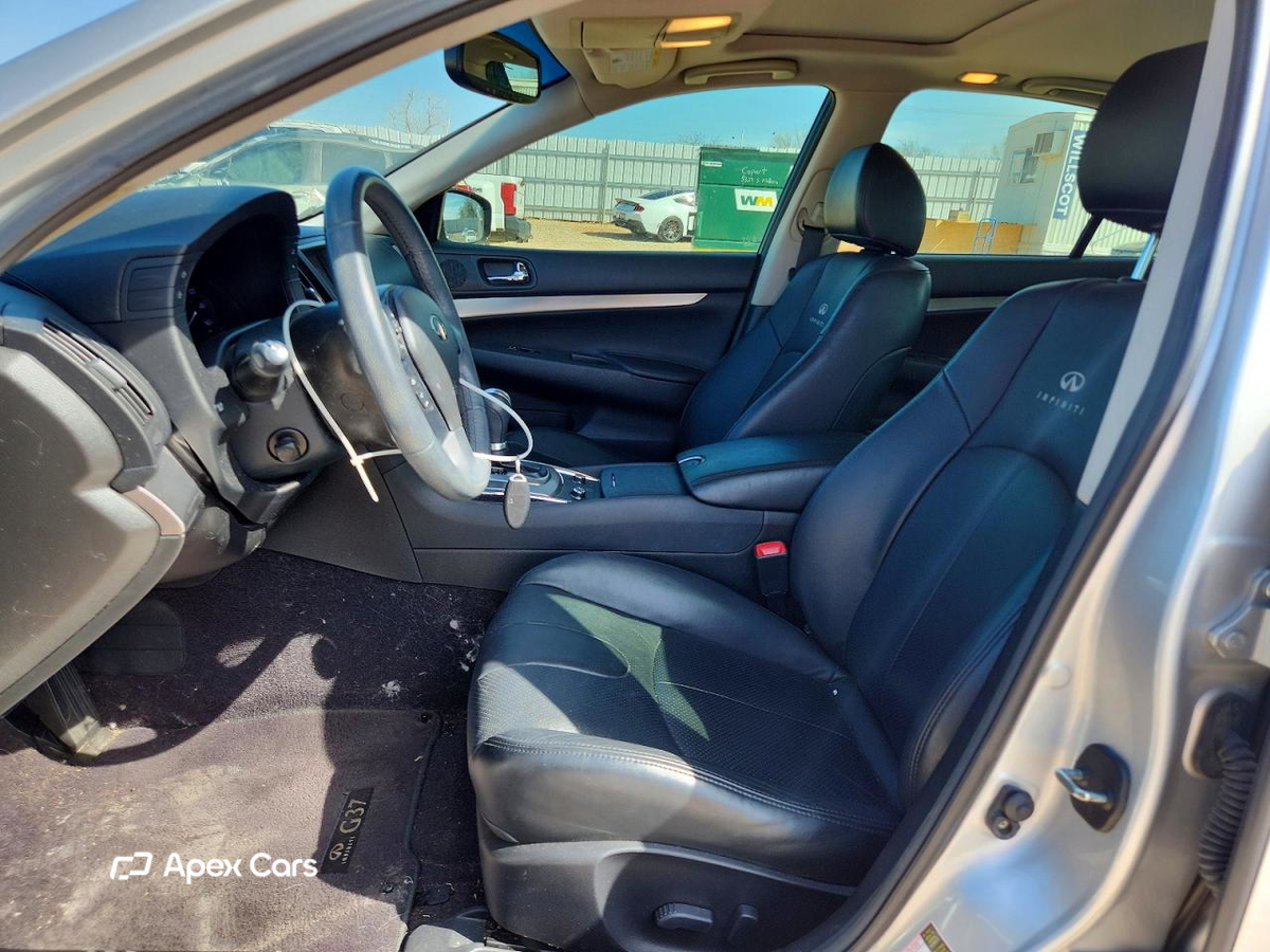 Infiniti G 2013