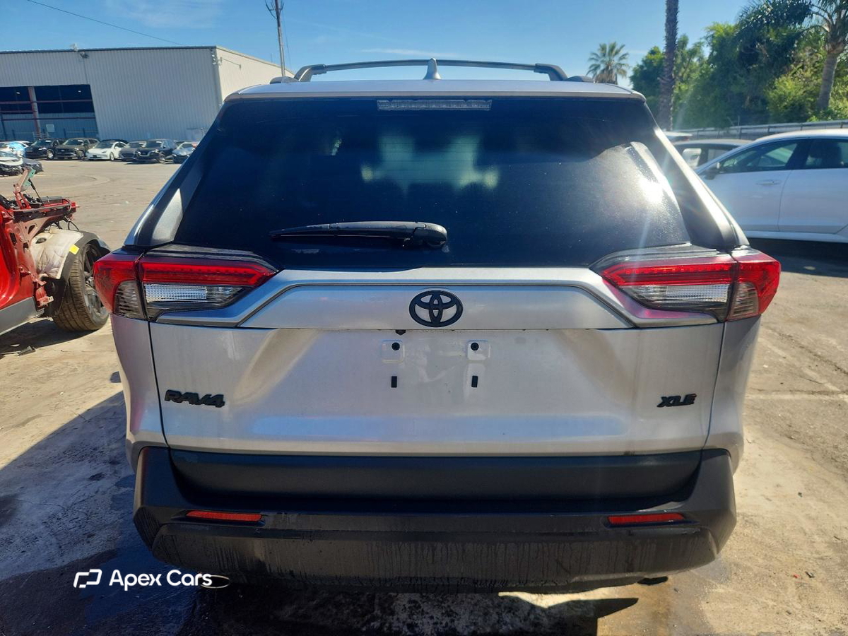 Toyota RAV 4 2024