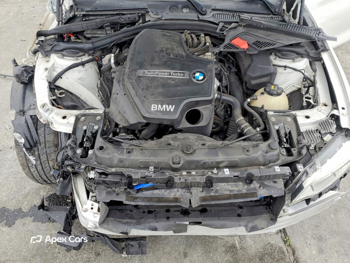 BMW Series 2 2016