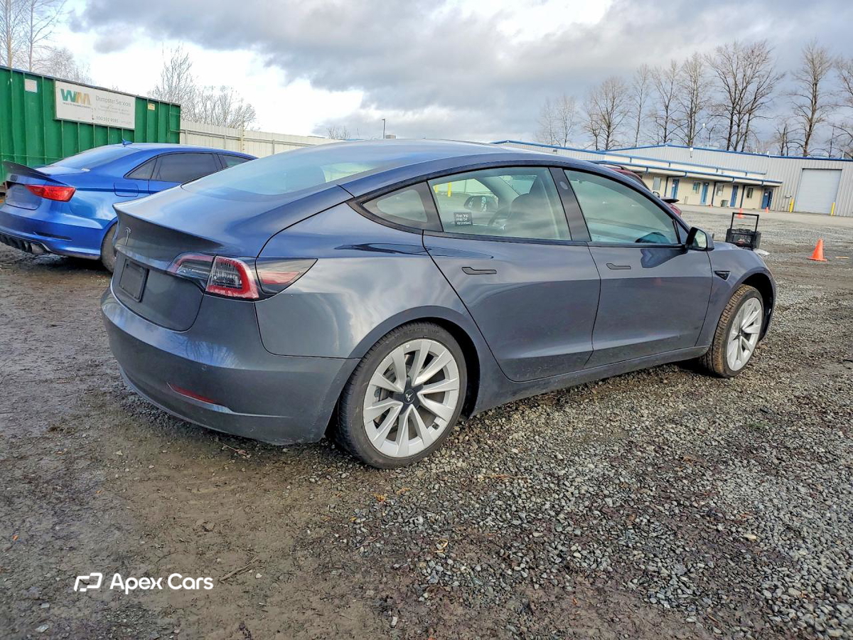Tesla Model 3 2022