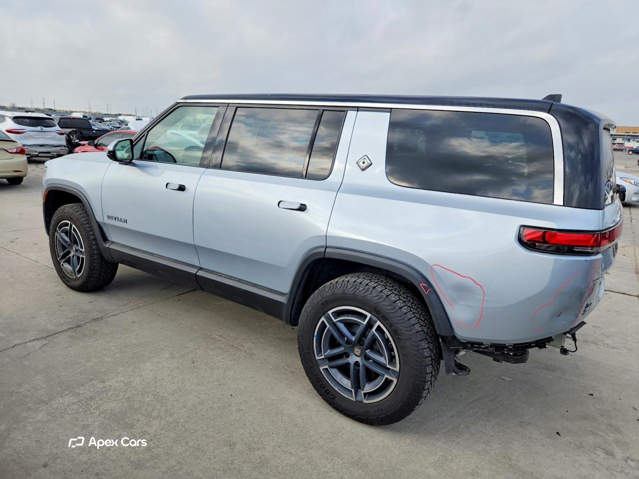 Rivian R1S 2026