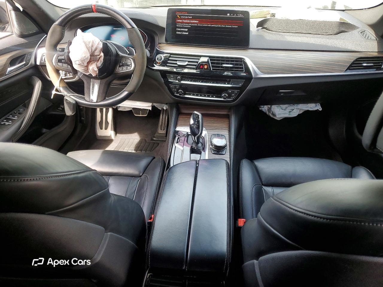 BMW M5 2022