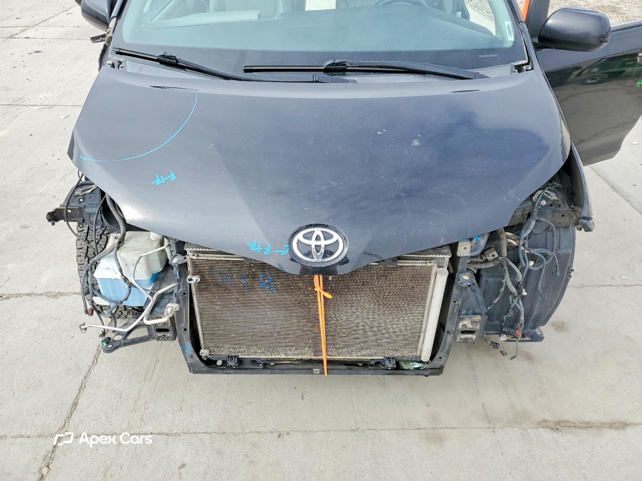 Toyota Sienna 2016
