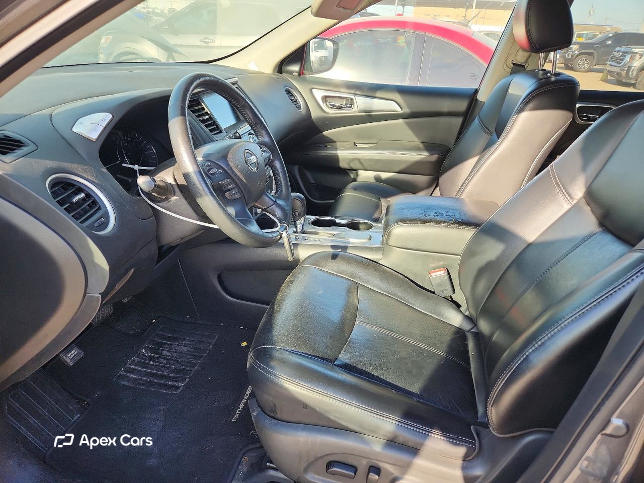 Nissan Pathfinder 2019