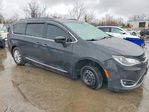 Chrysler Pacifica 2017