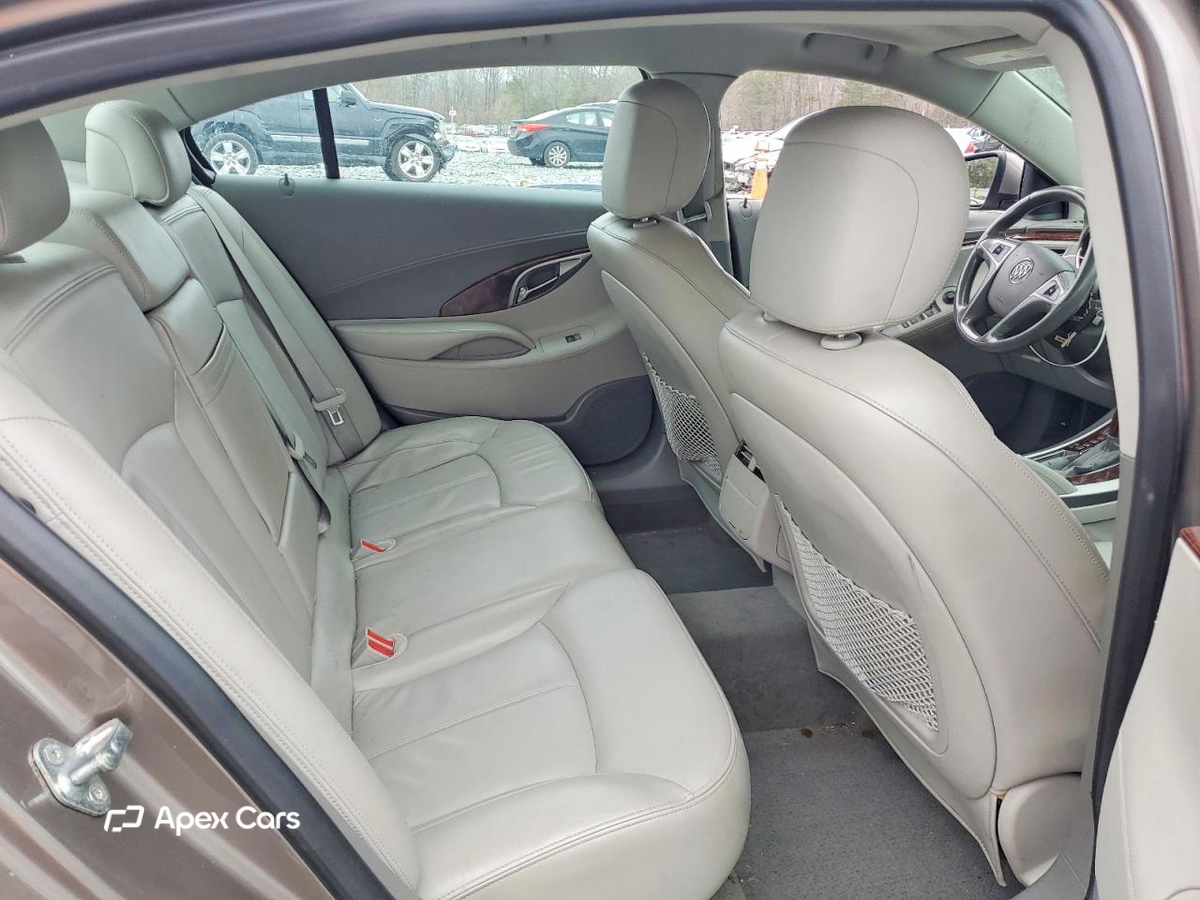 Buick LaCrosse 2012