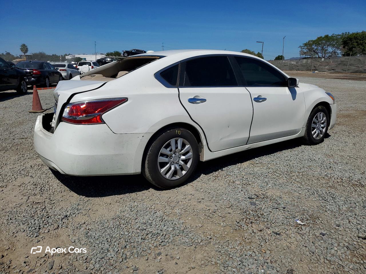 Nissan Altima 2015