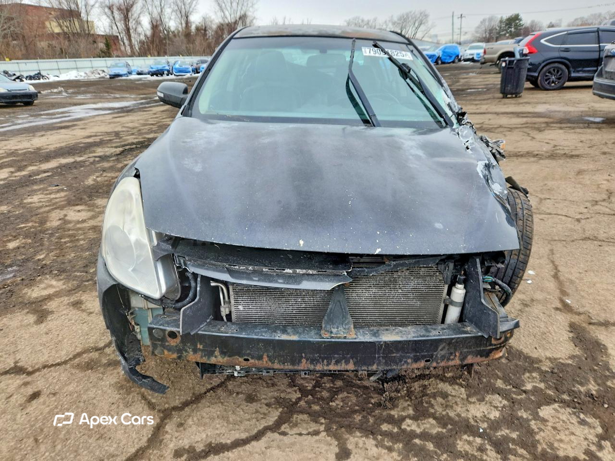 Nissan Altima 2012