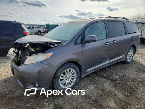 Toyota Sienna 2013 - Image 1 of 13