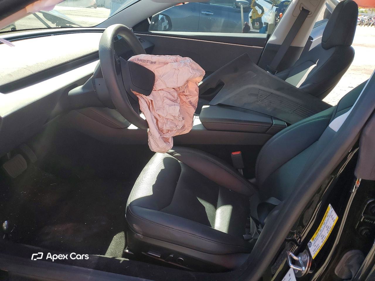 Tesla Model 3 2024