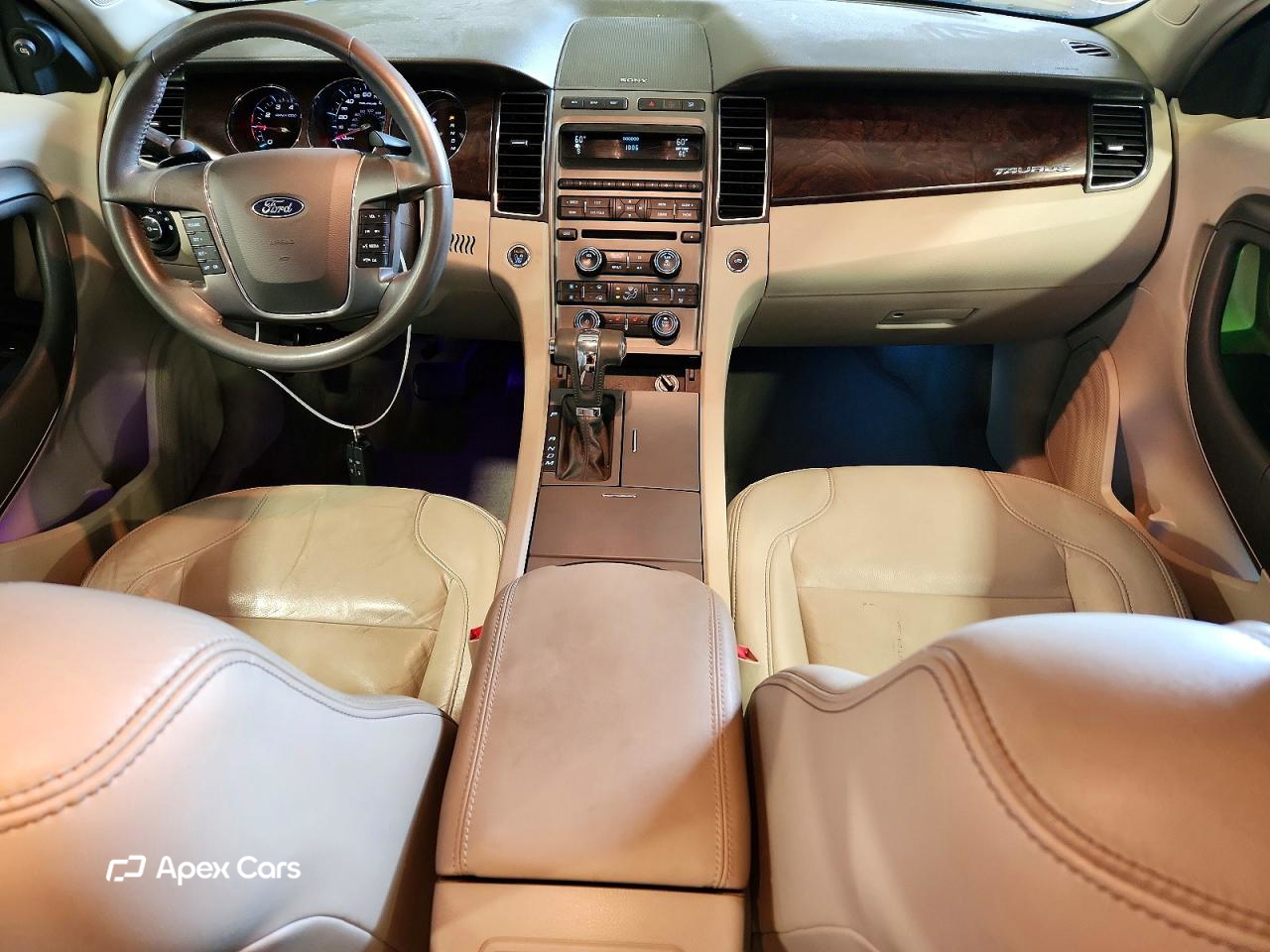 Ford Taurus 2011