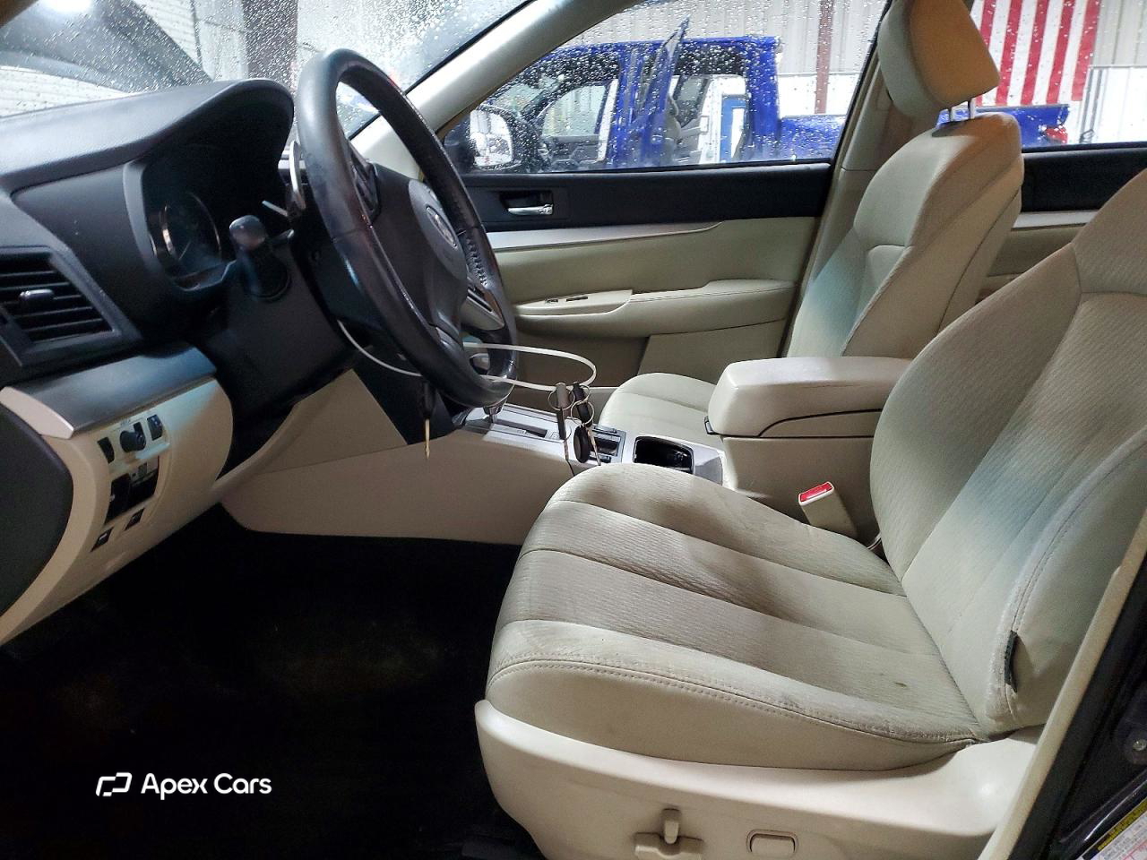 Subaru Legacy 2012