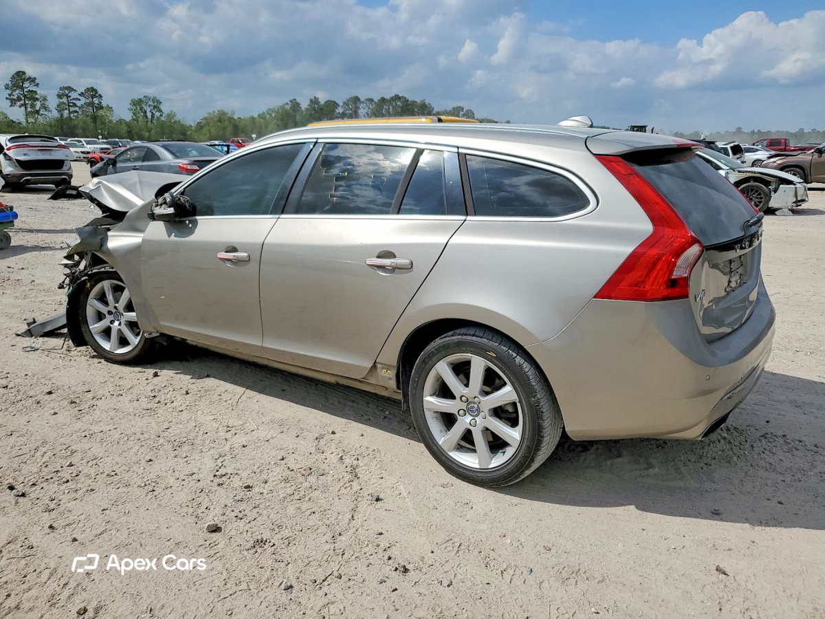 Volvo V60 2016