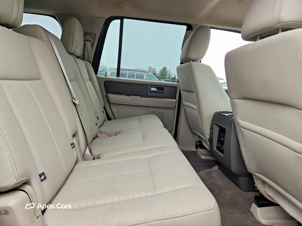 Ford Expedition 2012