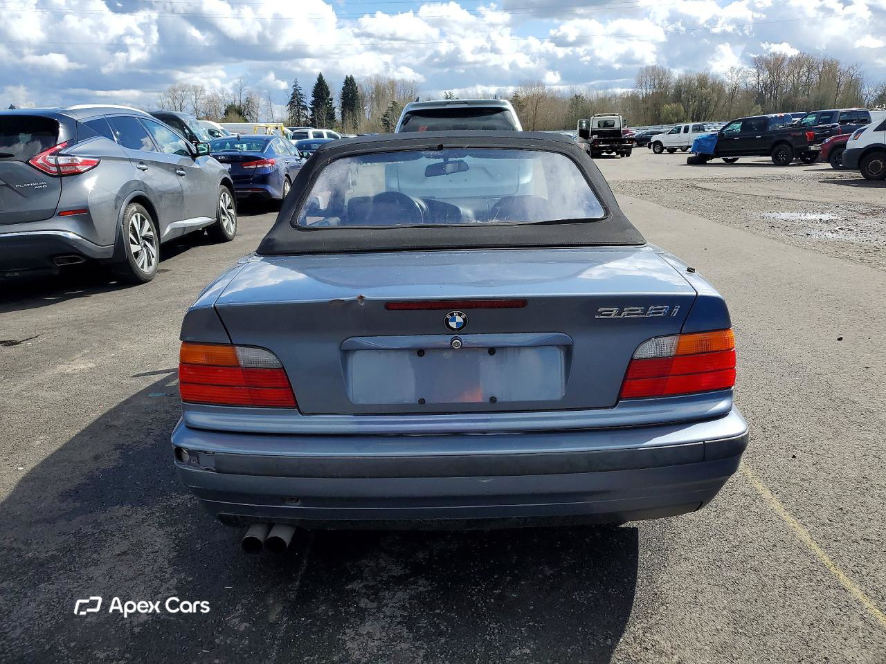 BMW Series 3 1999