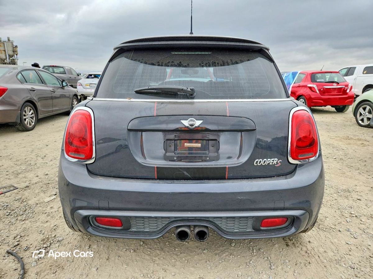 MINI Cooper 2015