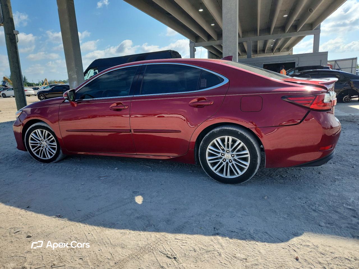 Lexus ES 2017
