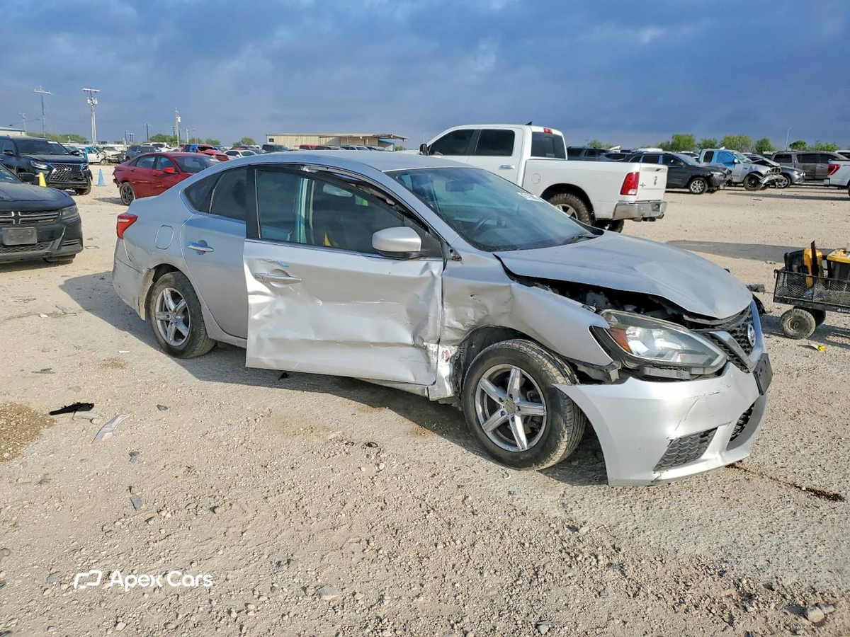 Nissan Sentra 2017