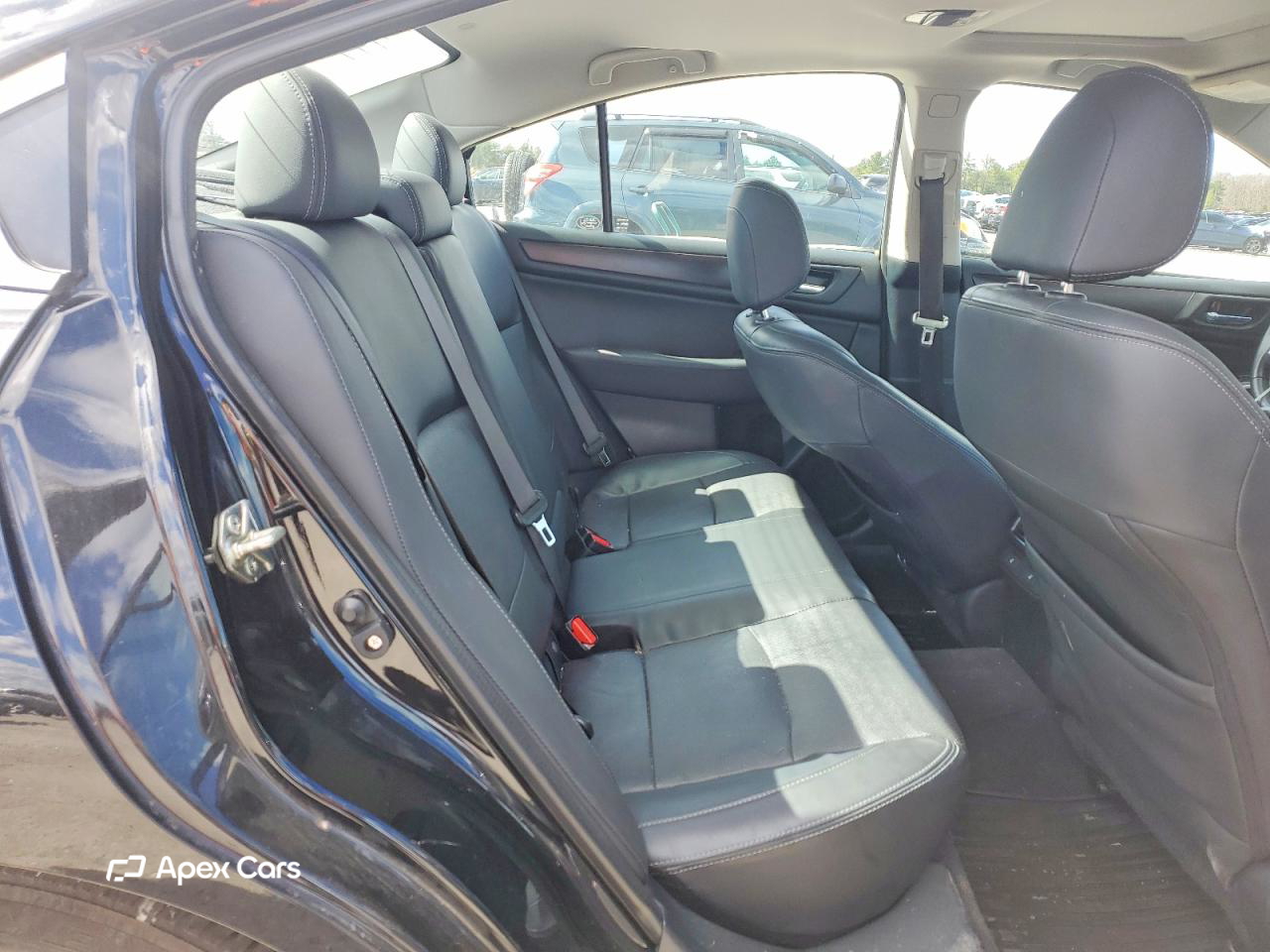 Subaru Legacy 2017