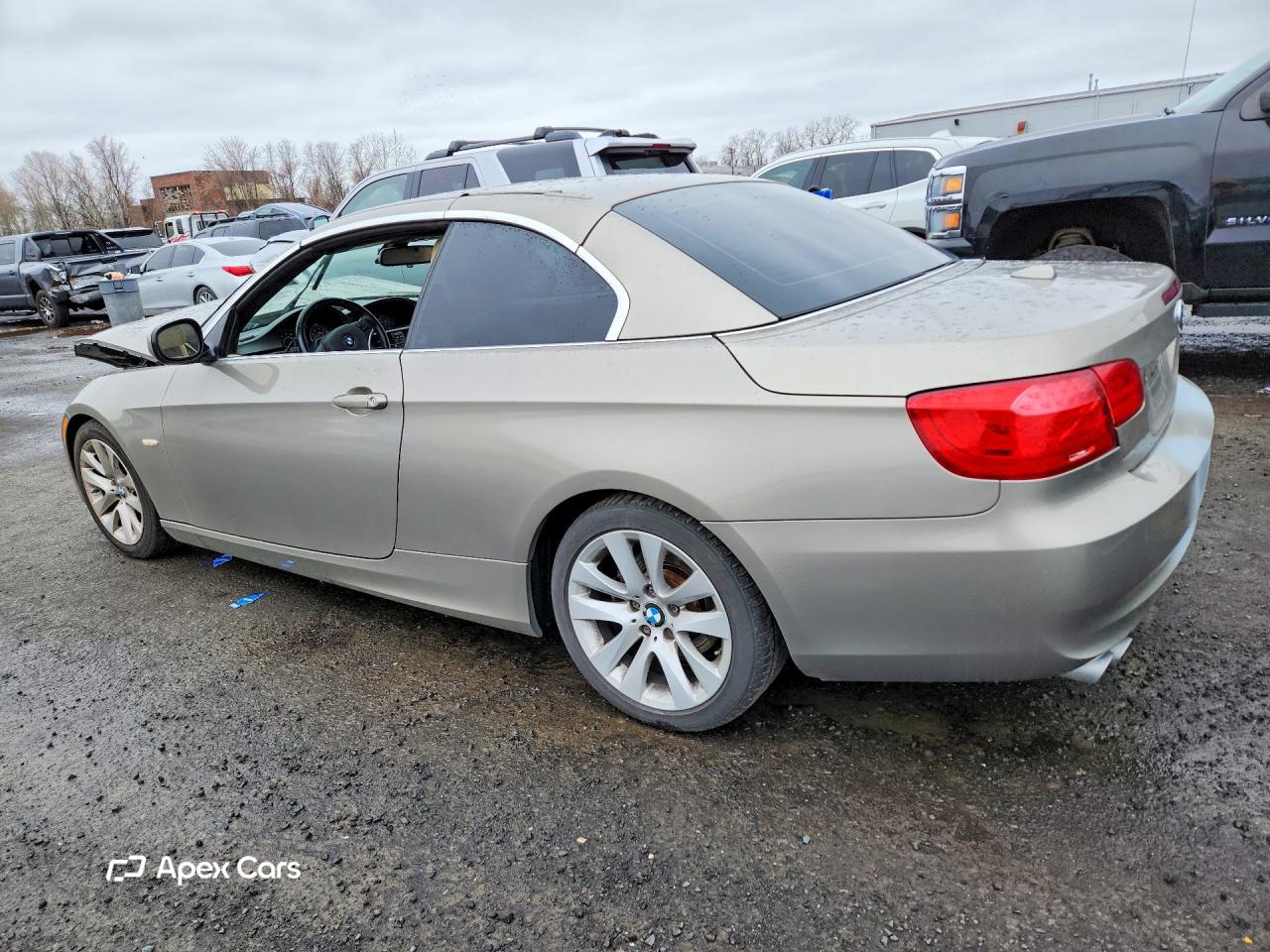 BMW Series 3 2011