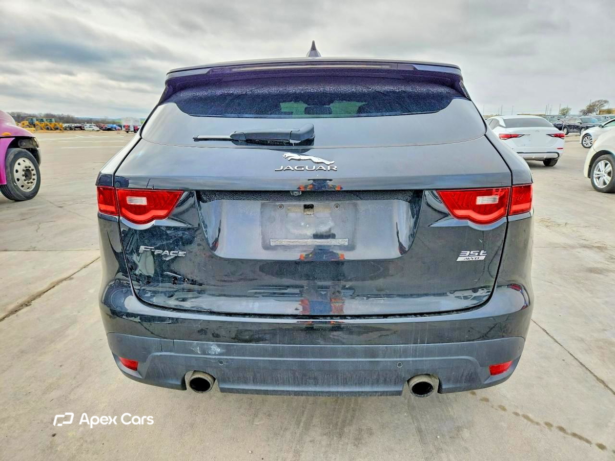 Jaguar F-Pace 2017