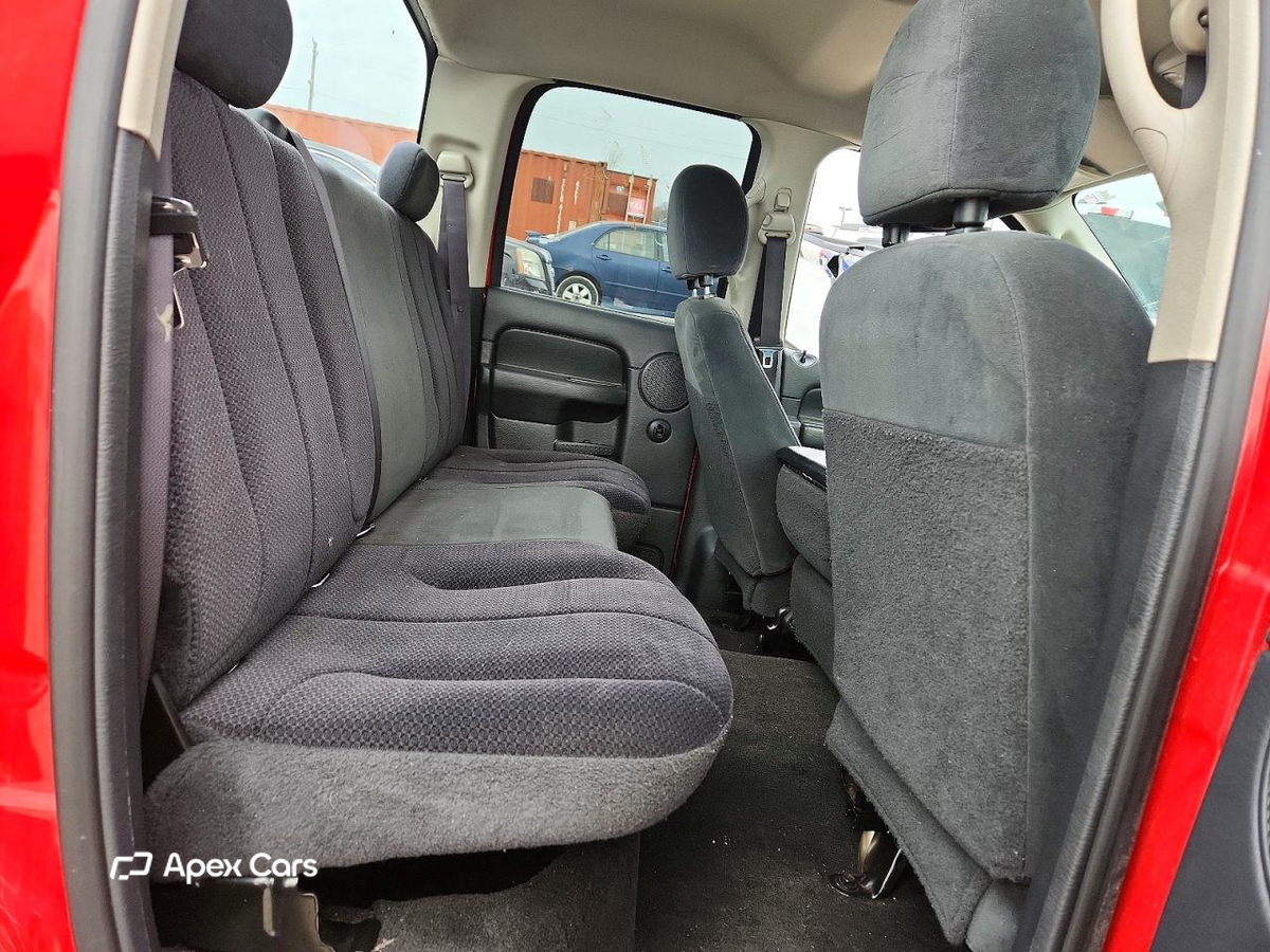 Dodge RAM 2004