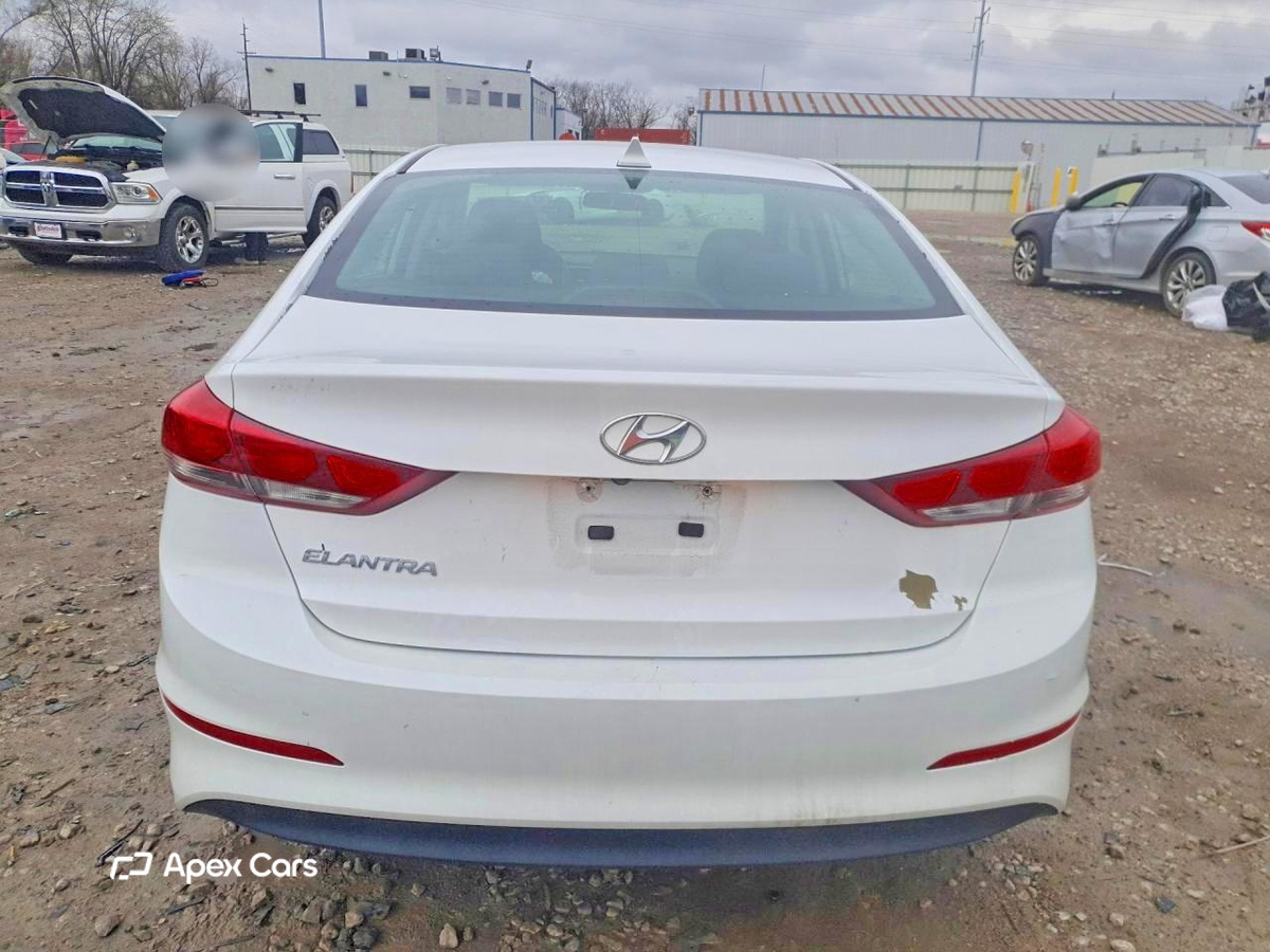 Hyundai Elantra 2018