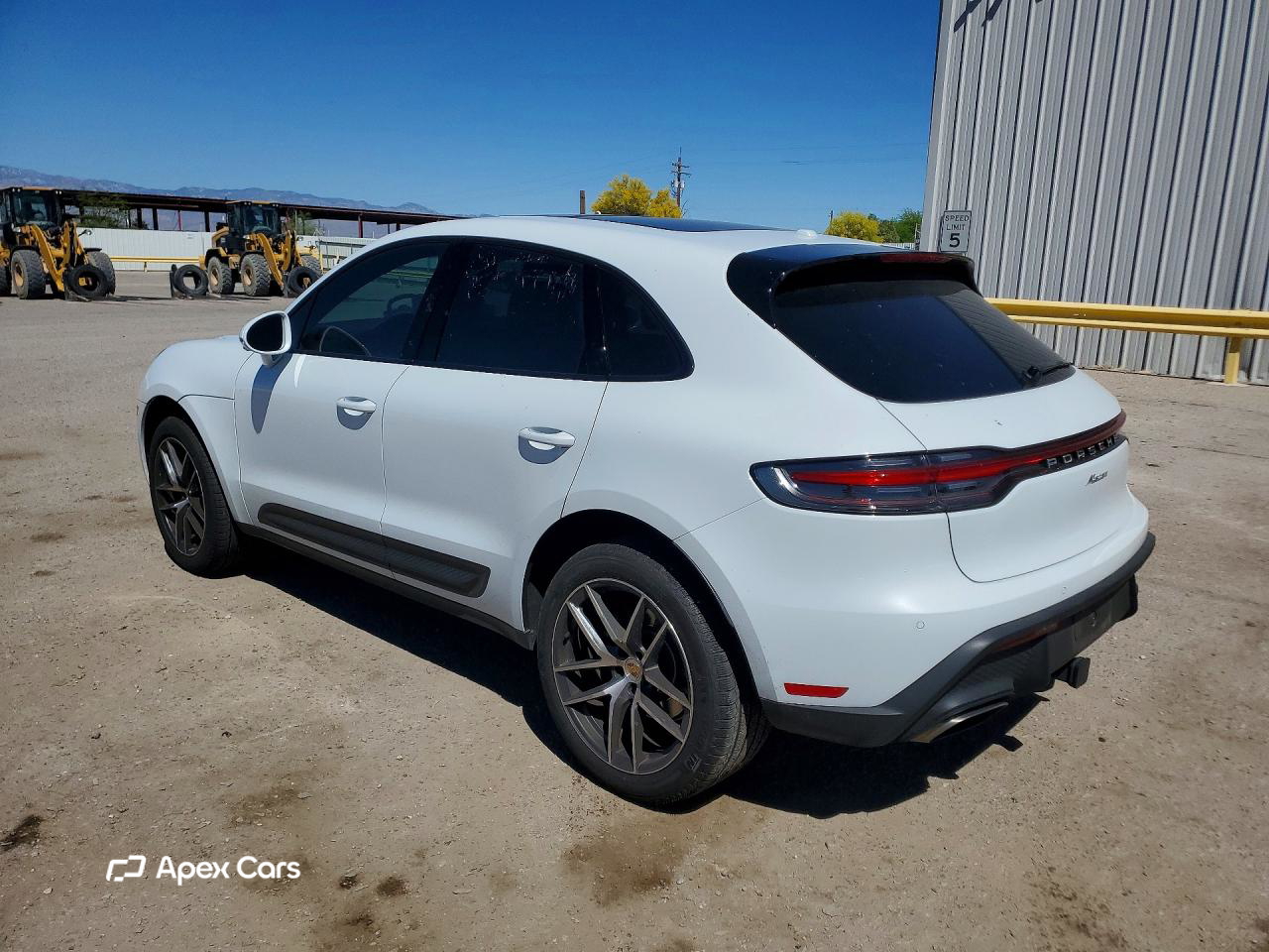 Porsche Macan 2025